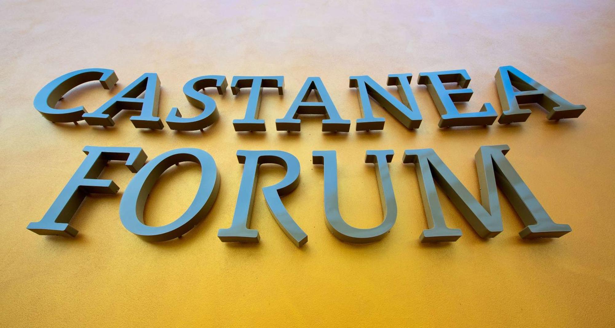 Western Premier Castanea Hotel 4*