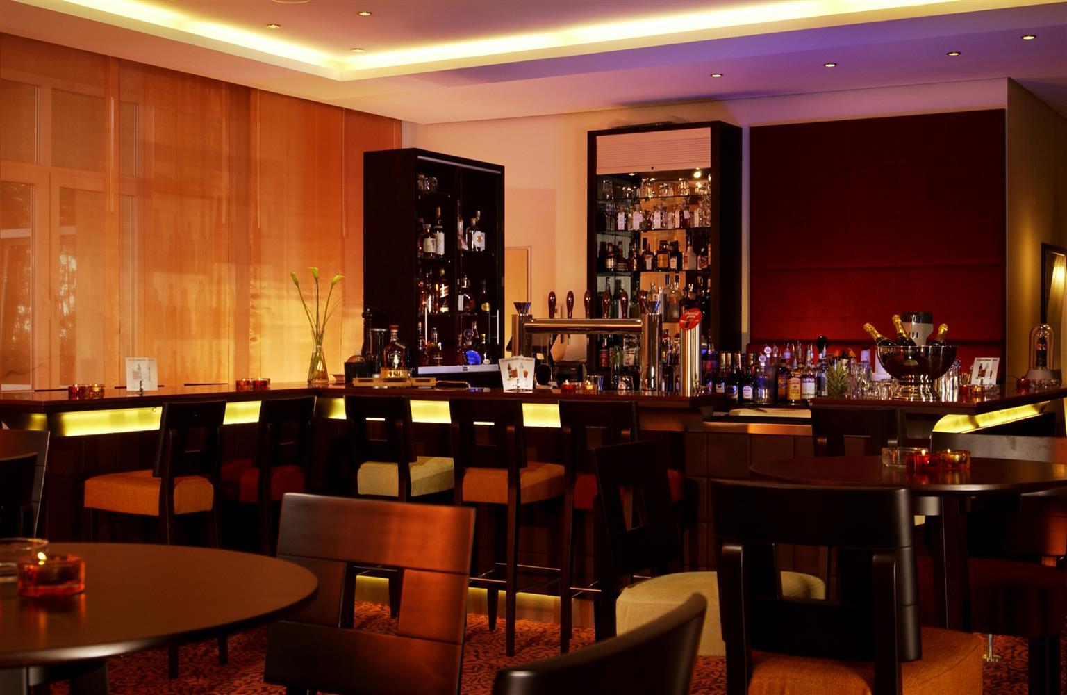 Western Premier Castanea Hotel