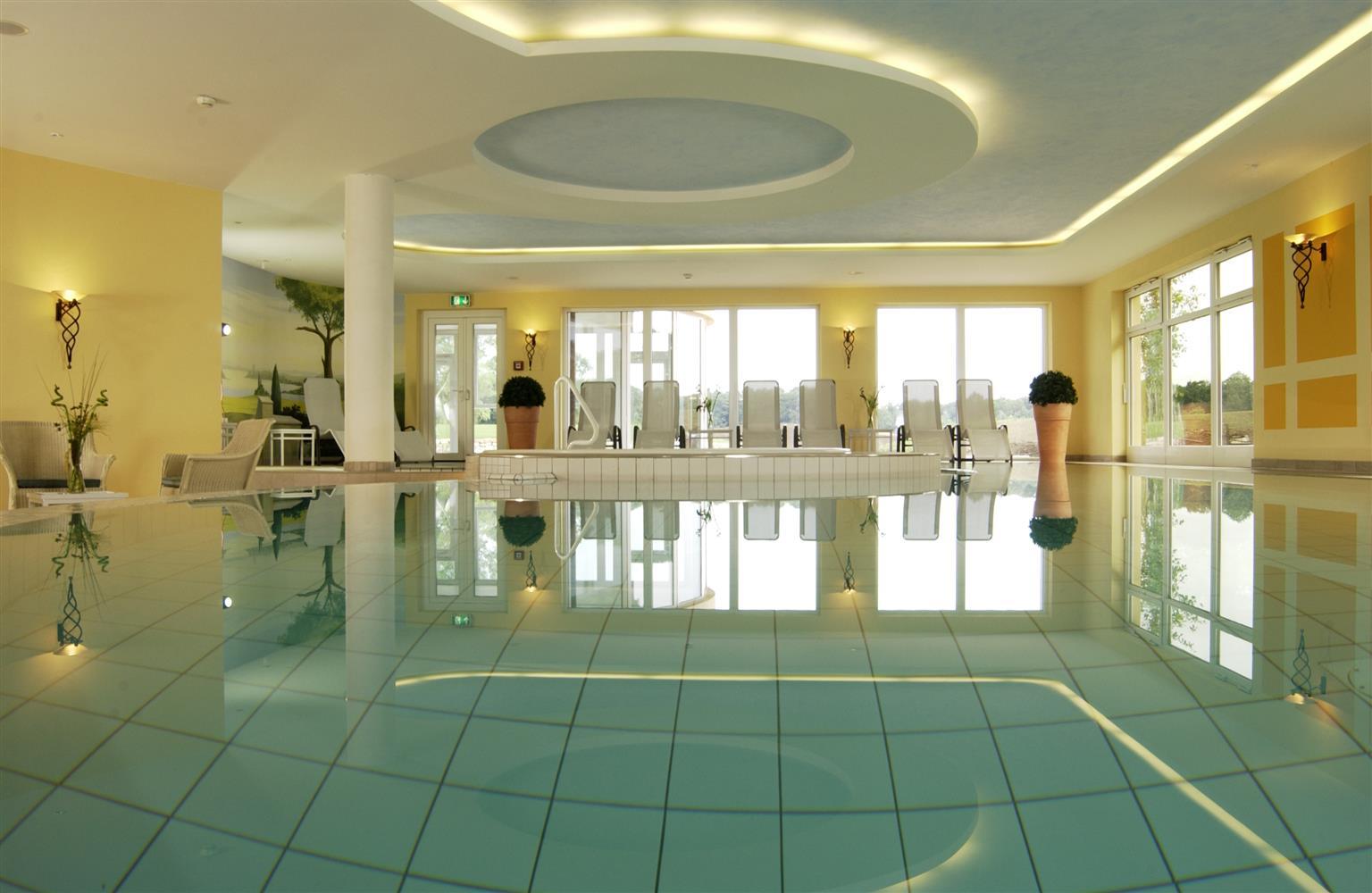 Western Premier Castanea Hotel